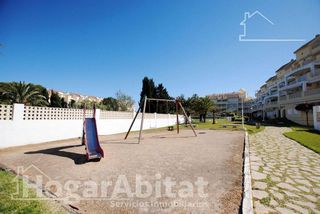 Piso en venta en Les Marines/Las Marinas en Dénia