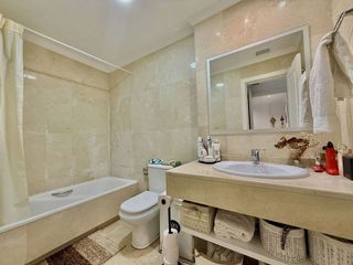 Piso en venta en Nueva Andalucía centro en Marbella