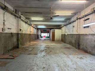 Local comercial en venta en Riu en Santa Coloma de Gramanet