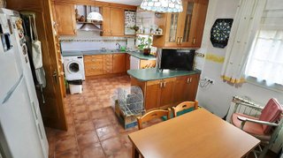Casa adosada en venta en Miraflores de la Sierra