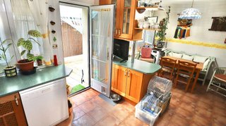 Casa adosada en venta en Miraflores de la Sierra