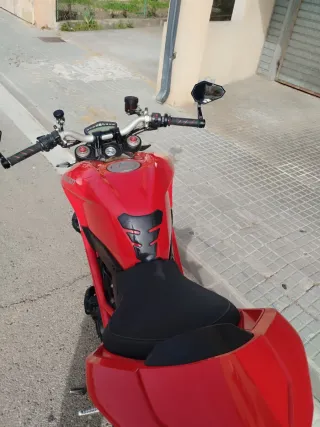 Ducati streetfighter 848