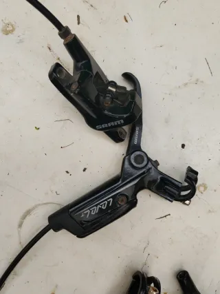 Frenos SRAM Level T