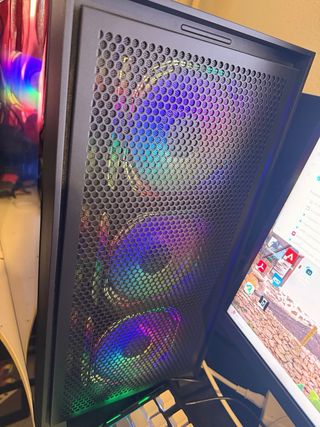 PC Gaming RTX 5070Ti 16GB Ryzen 7 7800X3D