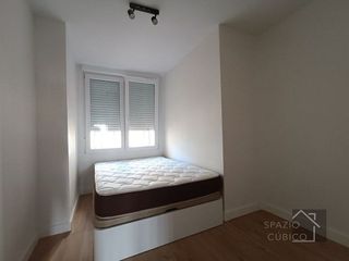 Piso en alquiler en Colores - Entreparques en Sevilla