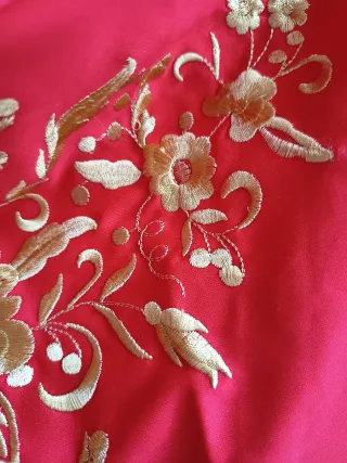 Mantón de flamenca niña