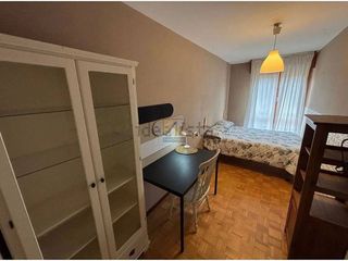 Piso en venta en Corredoria en Oviedo