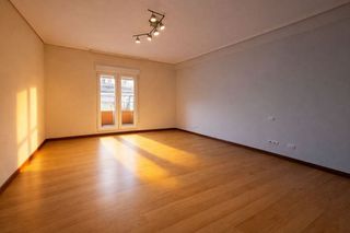 Piso en alquiler en Centro - Ayuntamiento en Santander