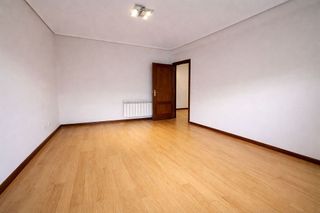 Piso en alquiler en Centro - Ayuntamiento en Santander