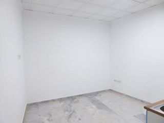Oficina en alquiler en Centro Histórico en Málaga