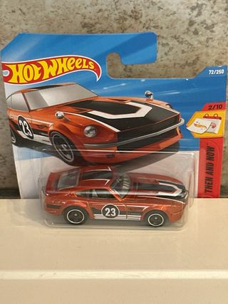 Hot Wheels Datsun 240Z 72/250