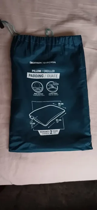 Almohada Quechua Camping Azul