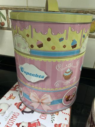 Lote 3 latas galletas vintage cupcakes y Navidad