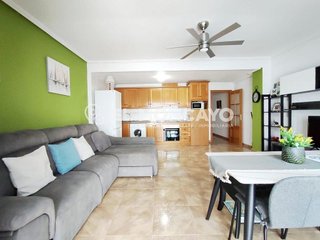 Piso en venta en Dolores