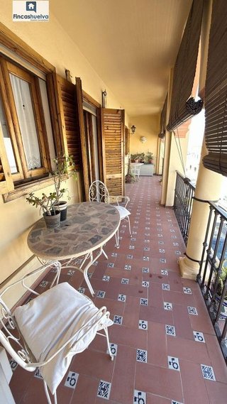 Casa adosada en venta en Palos de la Frontera