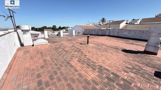 Casa adosada en venta en Palos de la Frontera
