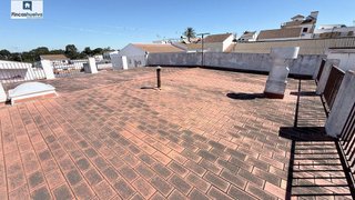 Casa adosada en venta en Palos de la Frontera
