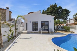 Chalet en venta en Empuriabrava en Castelló d´Empúries