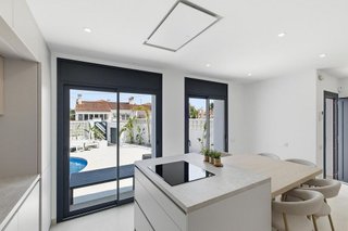 Chalet en venta en Empuriabrava en Castelló d´Empúries
