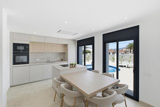 Chalet en venta en Empuriabrava en Castelló d´Empúries