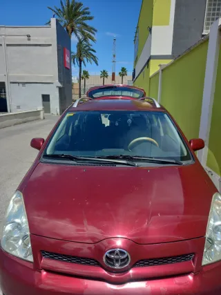 Toyota corolla verso 2005