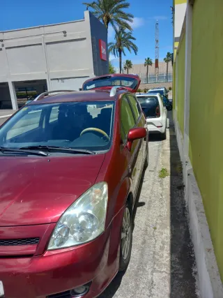 Toyota corolla verso 2005