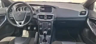 Volvo V40 2018