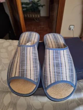 Zapatillas de estar por casa a rayas hombre