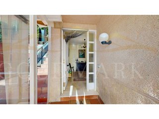 Chalet en venta en Corbera de Llobregat