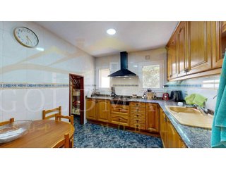 Chalet en venta en Corbera de Llobregat