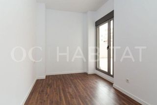 Piso en venta en El Grau en Valencia