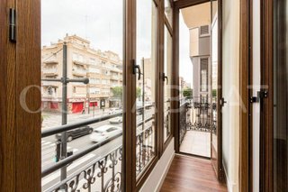 Piso en venta en El Grau en Valencia