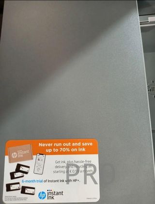 Stampante multifunzione HP OfficeJet Pro 9010e - 6 mesi di stampa Instant Ink con HP+