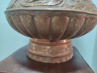 Paragüero cobre antiguo homenaje Goya