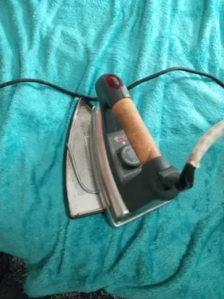 Plancha de Vapor Polti Vaporella SuperPro Lux