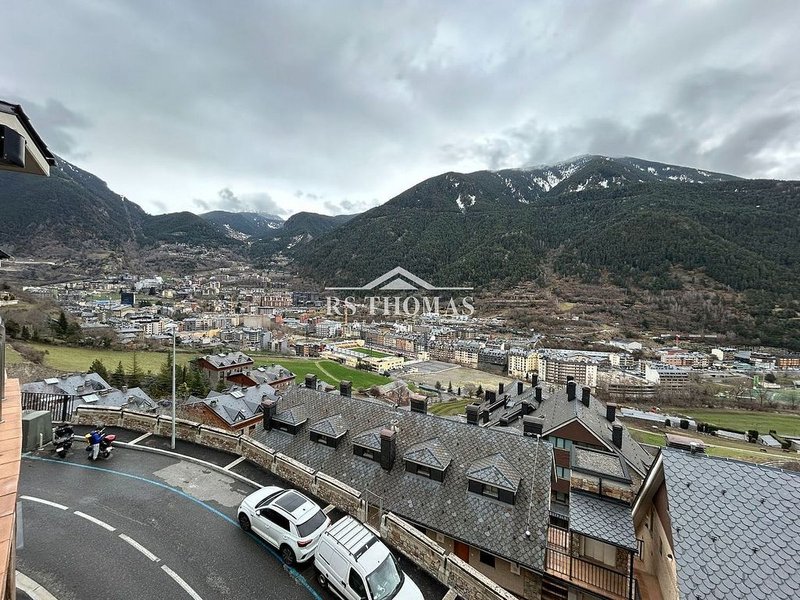 2-bedroom penthouse for sale in Vila, Encamp · 6 of 60