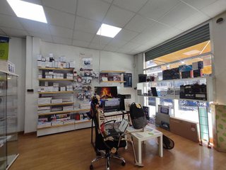 Local comercial en venta en L´Amistat en Valencia