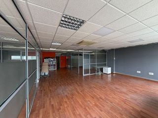 Edificio en venta en Salteras