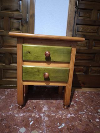 Cuarto completo de madera de pino