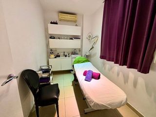 Local comercial en venta en La Nova Esquerra de l'Eixample en Barcelona