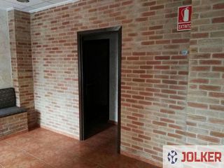 Local comercial en venta en Zona Llombai en Burriana