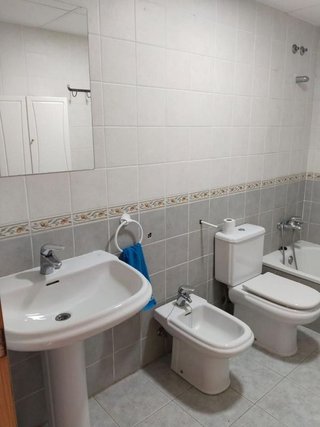 Casa adosada en venta en Zona Urbanizaciones en Alzira