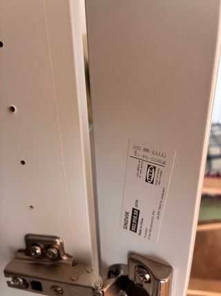 Mueble de salón Ikea blanco y cristal