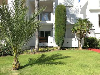 Piso en venta en Puerto - Plaza de Toros en Estepona