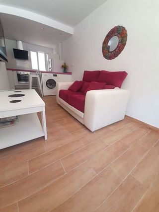 Piso en alquiler en Cruz Roja en Sevilla