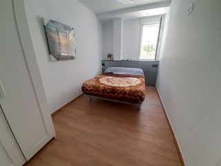 Piso en alquiler en Cruz Roja en Sevilla