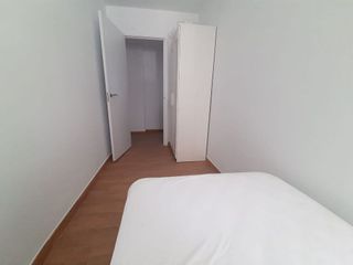 Piso en alquiler en Cruz Roja en Sevilla