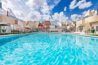 Chalet en venta en La Siesta - El Salado - Torreta en Torrevieja