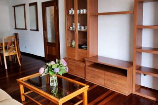 Piso en alquiler en Valdenoja - La Pereda en Santander