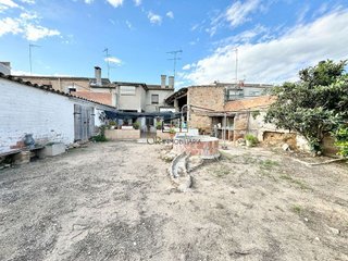 Chalet en venta en Santa Margarida i els Monjos